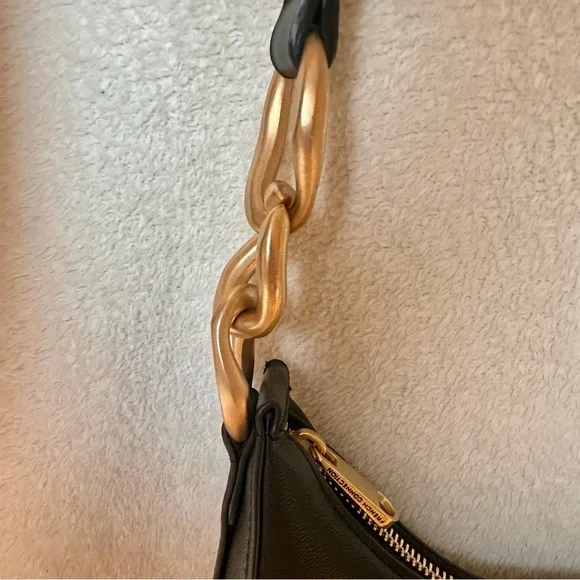 Adjustable Black Shoulder Bag with Gold Hardware - Picture 8 of 10
